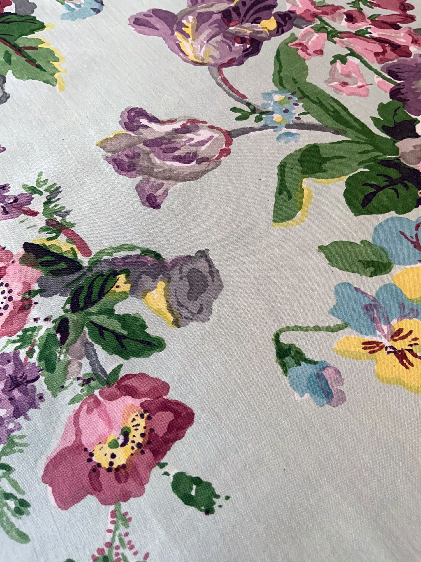 Foxgloves and Dahlias Handprint Chintz Soft Vanilla Background