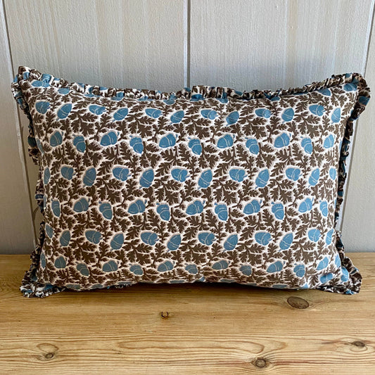 ENGLISH BLUE ACORN THROW PILLOW(cover only)