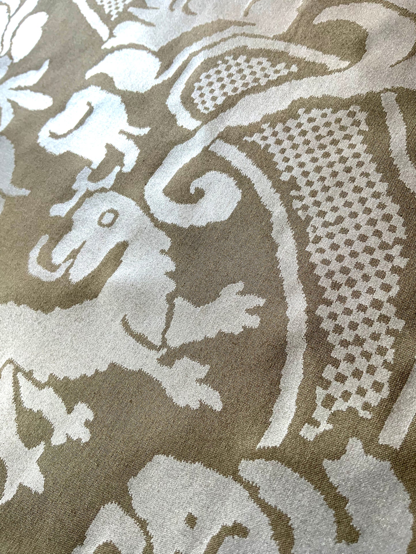 Cowtan & Tout " Winslow Damask" Olive/Pewter Grey 1983 Hadprint