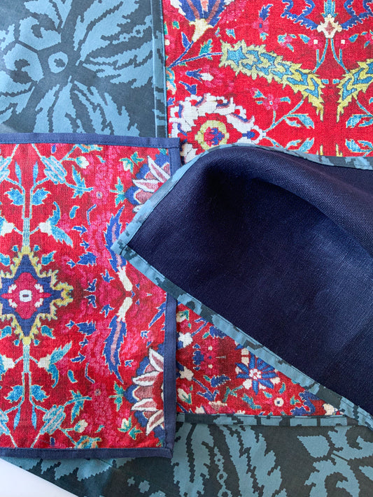 COCKTAIL NAPKINS Set of 4