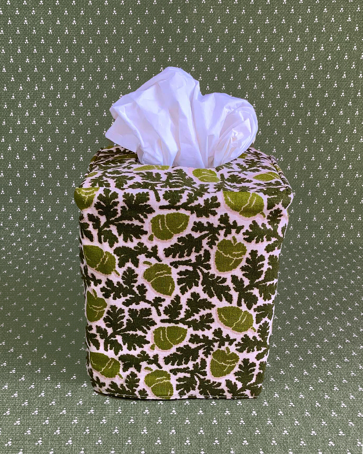 Tissue Box Cover “Acorn” in green/chartreuse